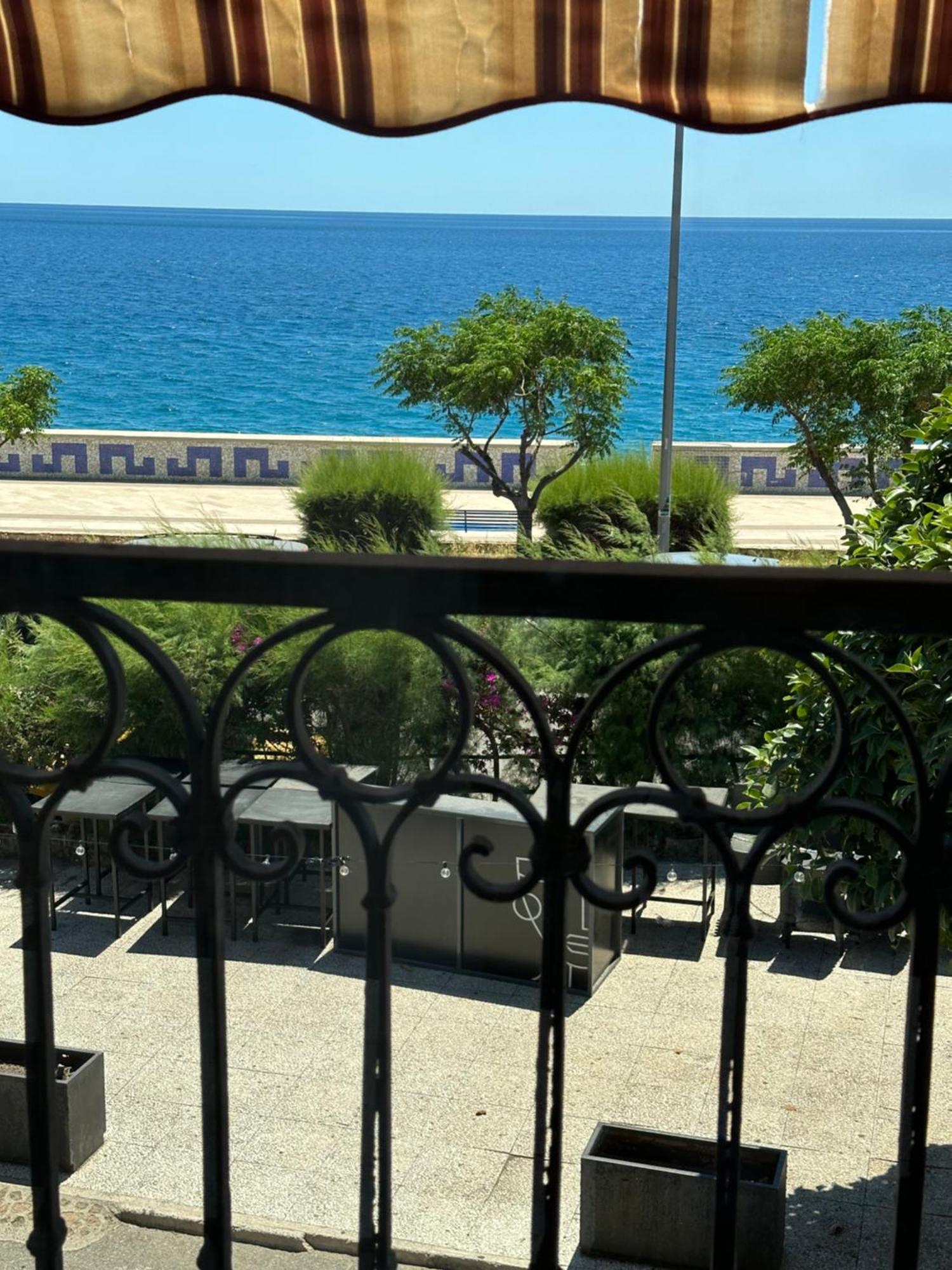 Hice Lungomare Fronte Mare Frühstückspension